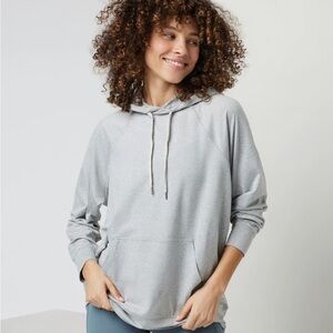 Vuori Light Gray Halo Women's Hoodie